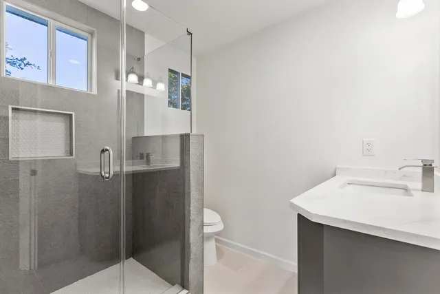 $825,000 | 108 Koolua Drive, Bastrop, TX 78602