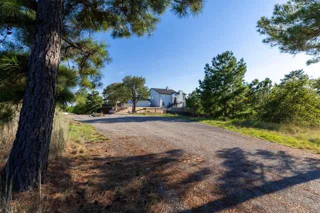 $825,000 | 108 Koolua Drive, Bastrop, TX 78602