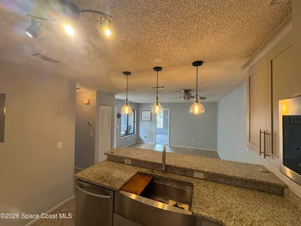 $1,600 | 1471 Sheafe Avenue Northeast, Unit 103, Palm Bay, FL 32905