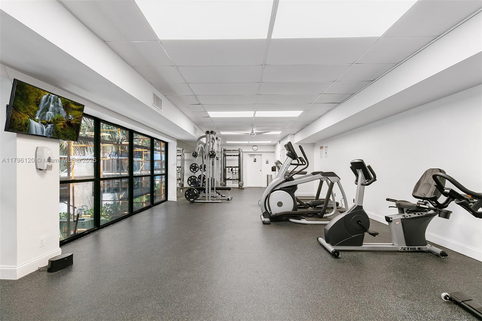2101 South Ocean Drive, Unit 606 Hollywood, FL 33019 - Photo 40 of 58 a view of a room with gym equipment