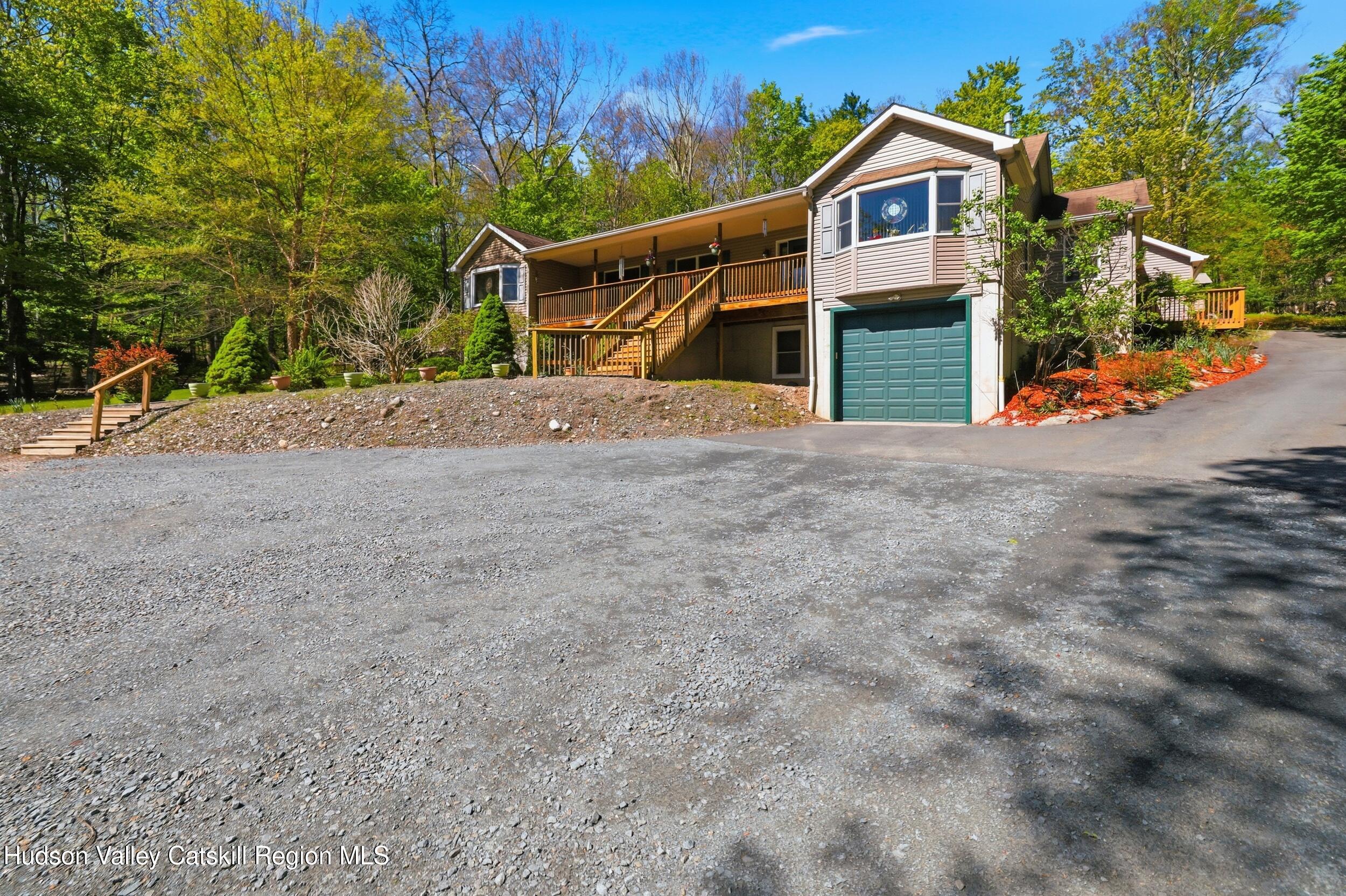 414 Red Hill Road Wurtsboro, NY 12790 - Photo 31 of 35 3_img_9176