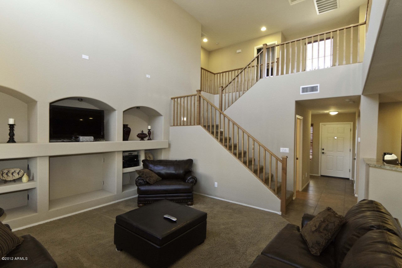 2408 West Steed Ridge Phoenix, AZ 85085 - Photo 3 of 31 High Soaring Ceilings