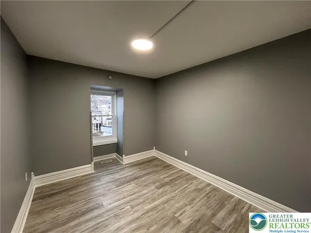 $1,595 | 333 North Lumber Street, Allentown, PA 18102