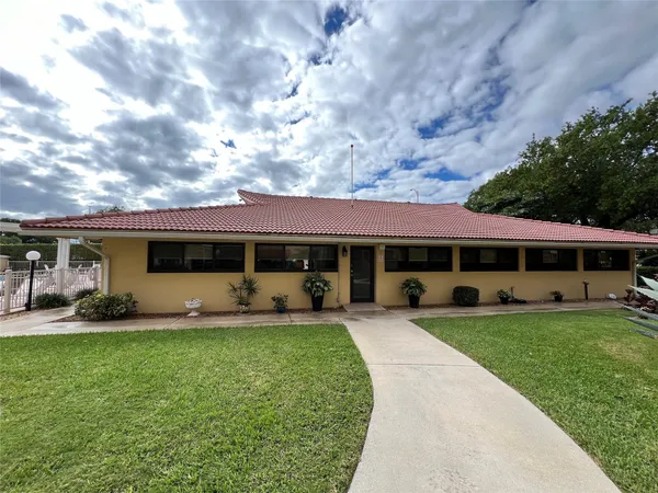 $189,900 | 2601 Northeast 14th Street Causeway, Unit 127, Pompano Beach, FL 33062