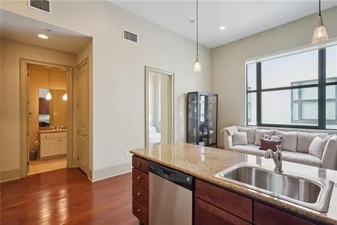 $189,000 | 1201 Canal Street, Unit 504, New Orleans, LA 70112