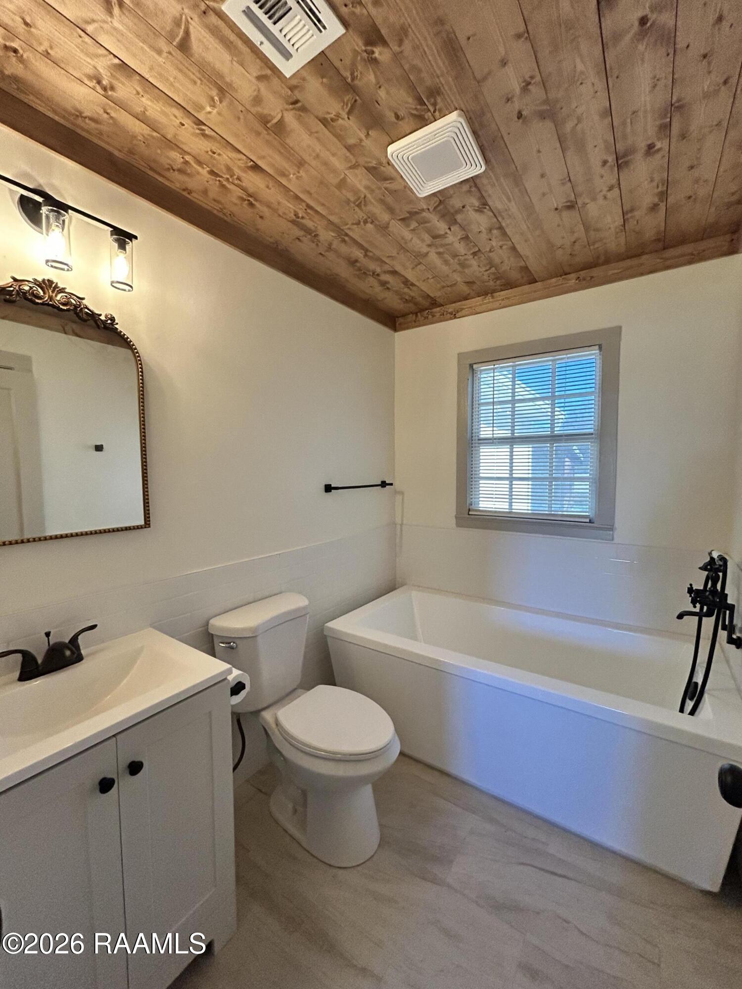 1041 Helen Road St. Martinville, LA 70582 - Photo 4 of 16 IMG_7183