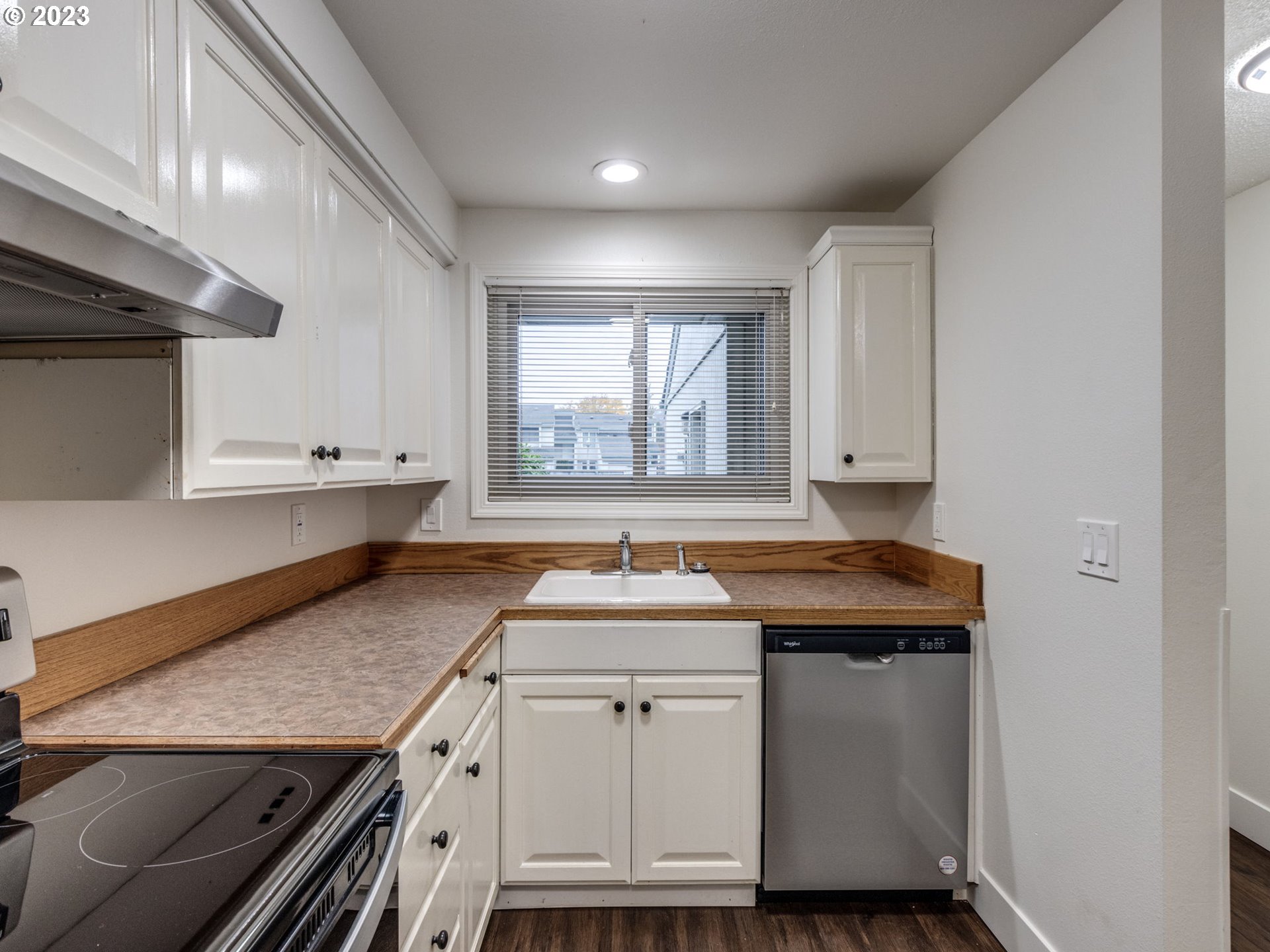 3828 Auburn Road Northeast, Unit 27 Salem, OR 97301 - Photo 7 of 23 Gallery Image 7
