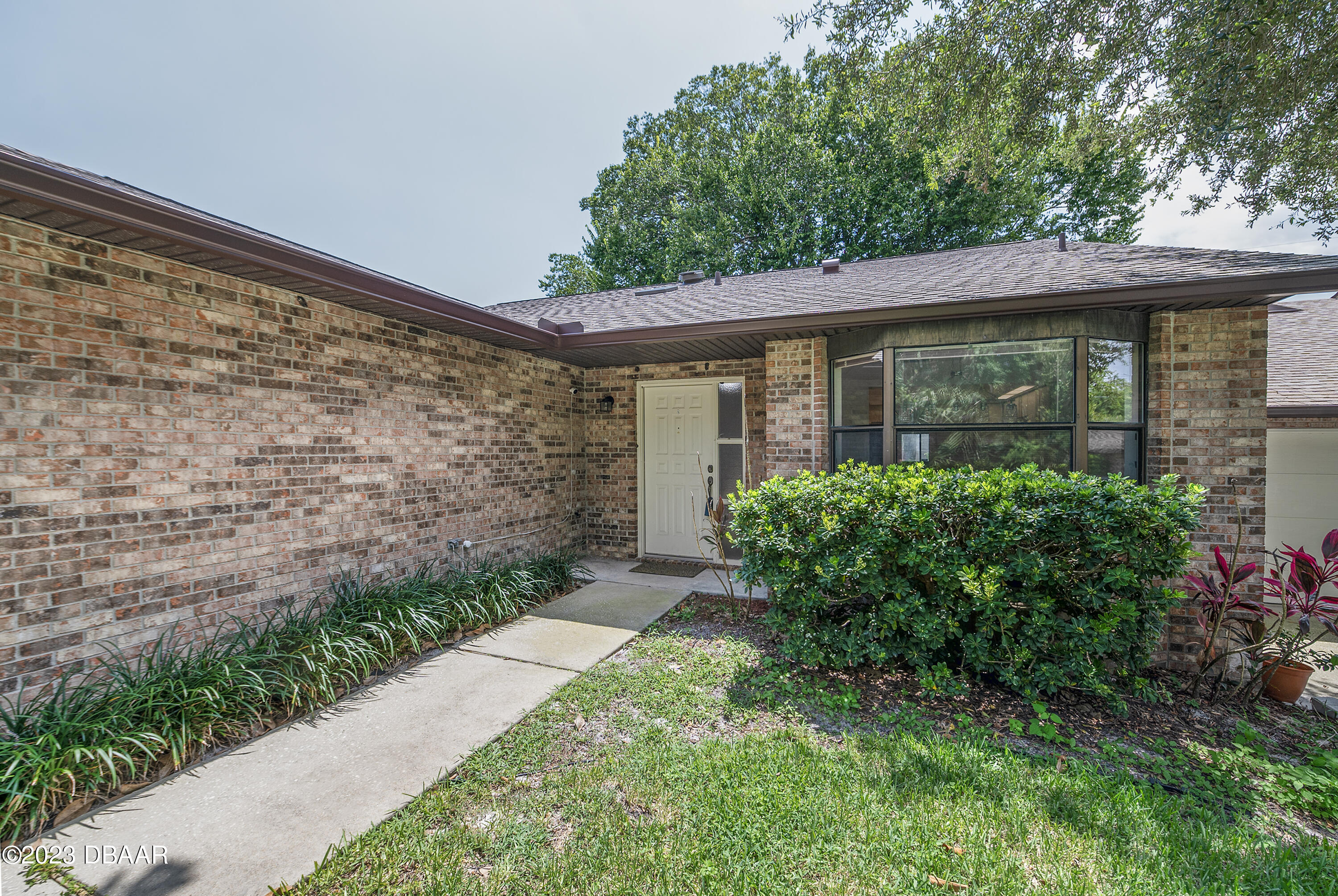 8 Mayfield Terrace Ormond Beach, FL 32174 - Photo 1 of 37 NM_8MayfieldTerr_28June23_401 copy