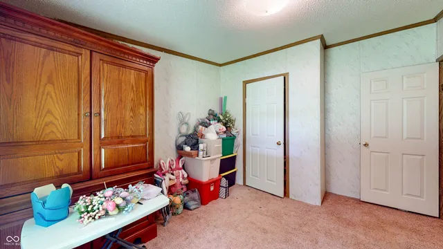 $285,000 | 290 South Buffalo Hill Road, Martinsville, IN 46151