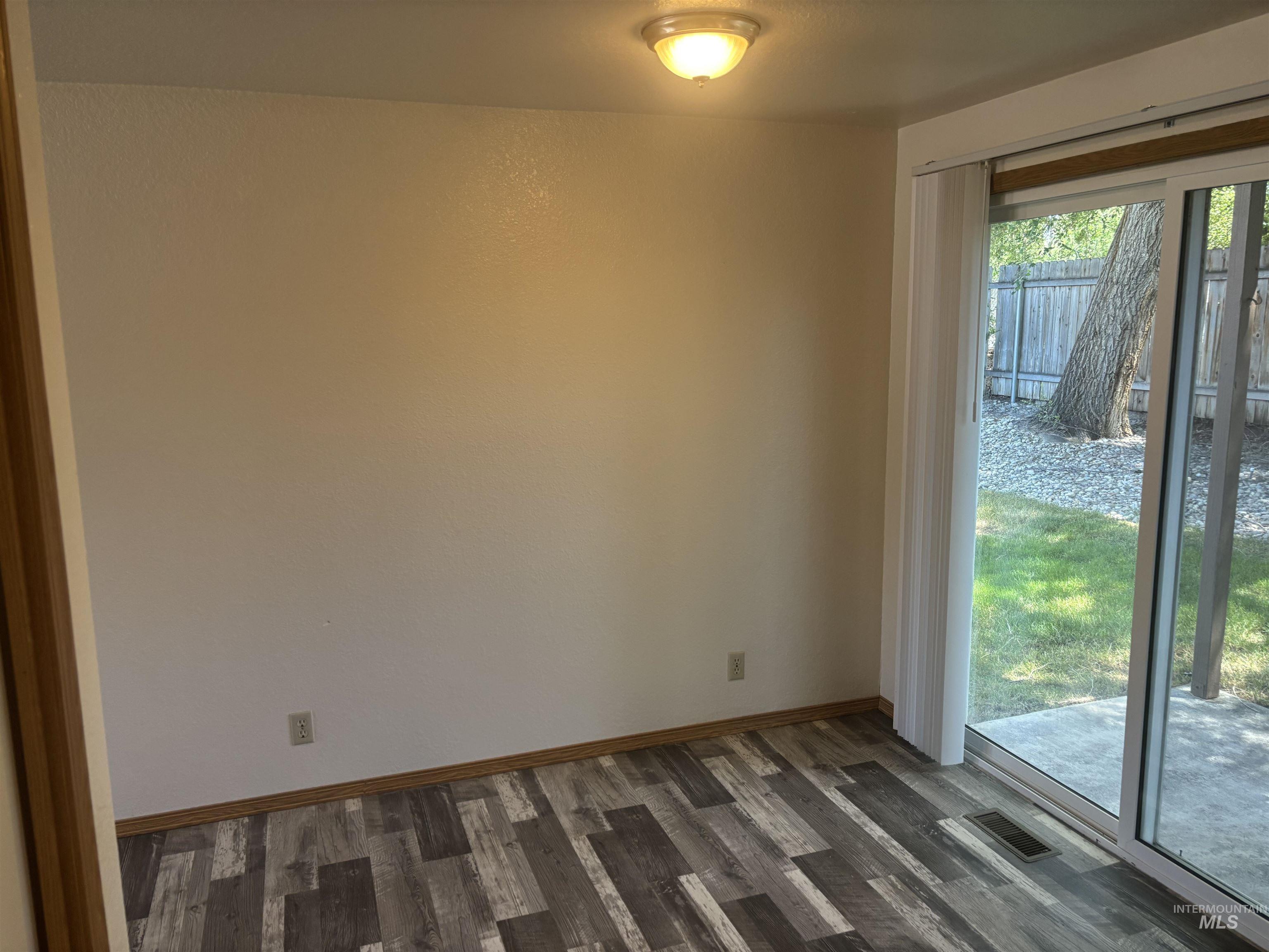 3695-3703 West Morris Hill Road Boise, ID 83706 - Photo 7 of 26