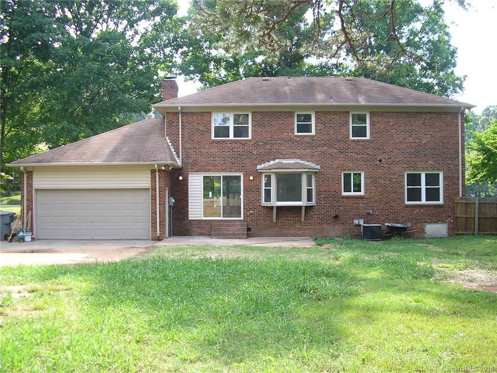 7124 Leesburg Road Charlotte, NC 28215 - Photo 4 of 7