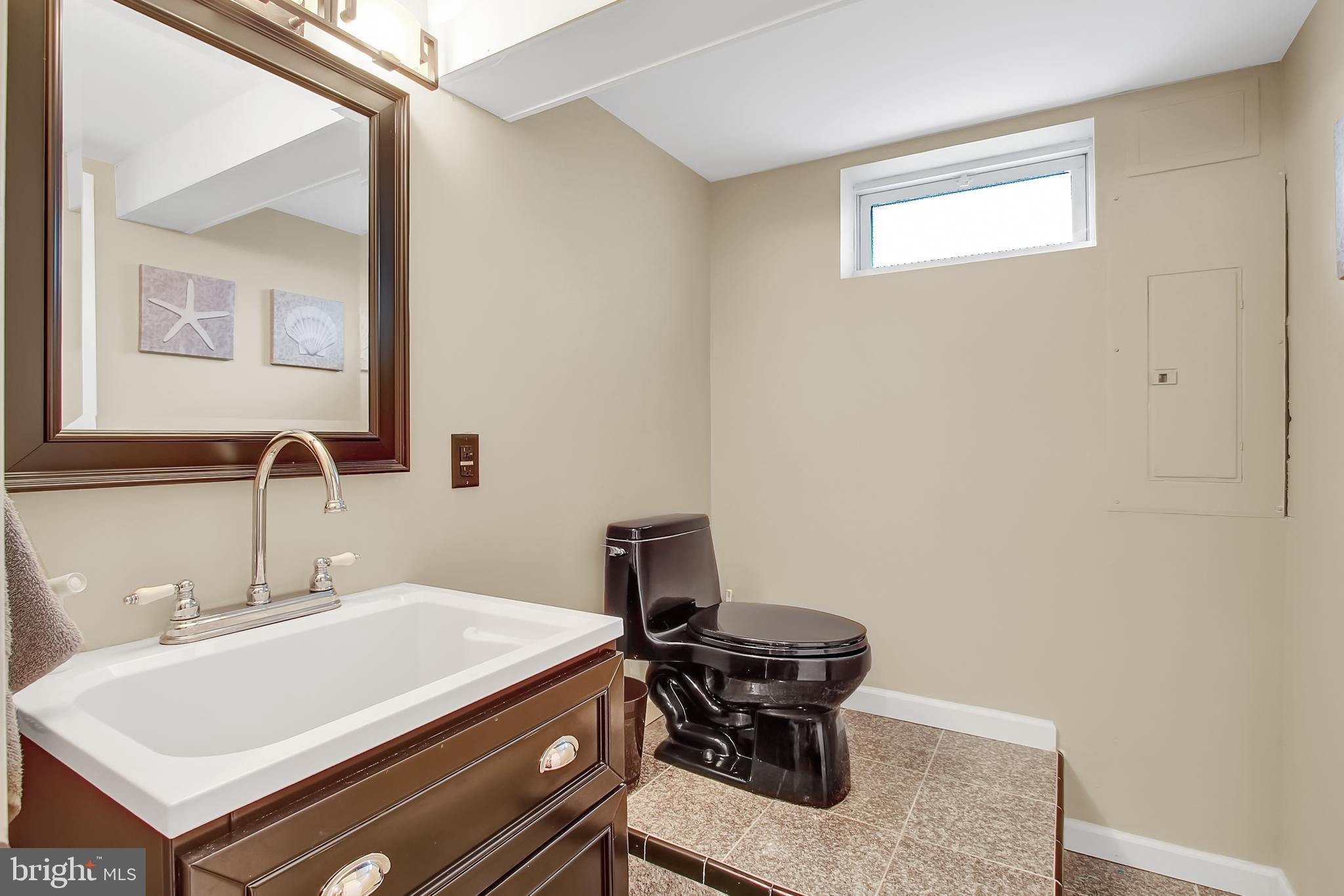 409 Bowleys Quarters Road Baltimore, MD 21220 - Photo 17 of 26