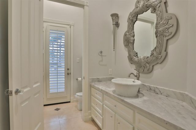 $2,300,000 | 35 Gleannloch Estates Drive, Spring, TX 77379