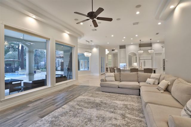 $2,300,000 | 35 Gleannloch Estates Drive, Spring, TX 77379