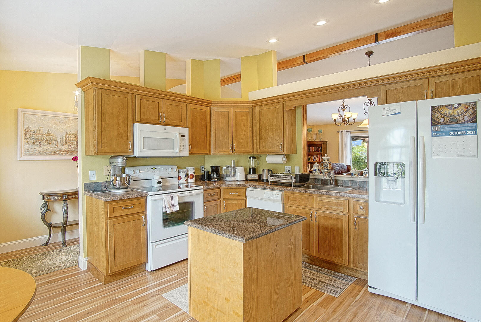 625 Southwest Jada Road Port St. Lucie, FL 34953 - Photo 3 of 21 Kitchen