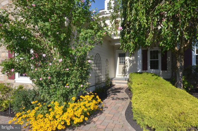 $1,290,000 | 1660 Linda Drive, West Chester, PA 19380