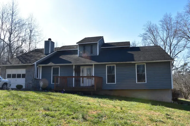 $349,900 | 459 Dogwood Lane, Jacksboro, TN 37757