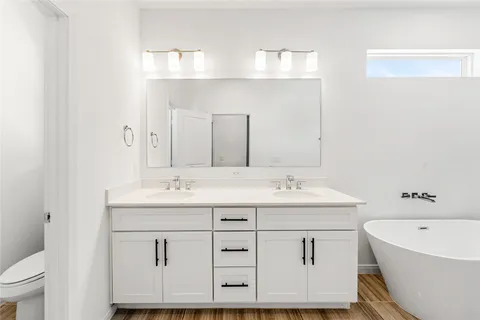 $448,000 | 1526 Ojeman Road, Unit A, Houston, TX 77055