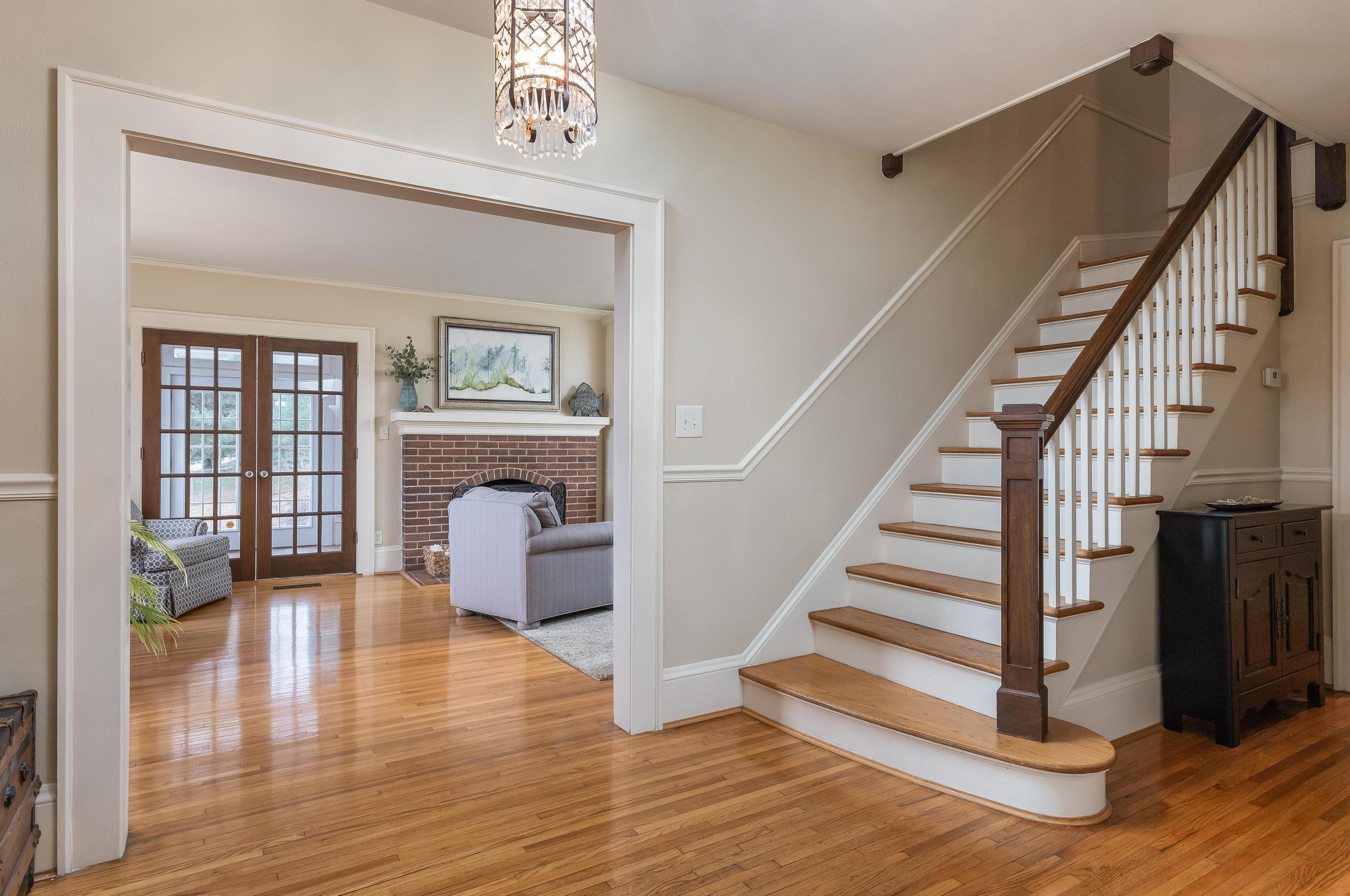 301 Ridge Avenue Chattanooga, TN 37404 - Photo 14 of 54 301 Ridge Avenue