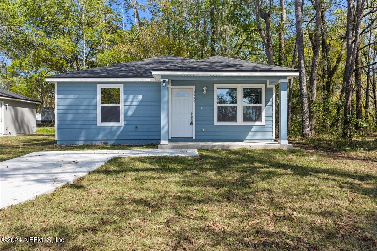 1913 Dahlia Road Jacksonville, FL 32254 - Photo 1 of 27 1913 Dahila