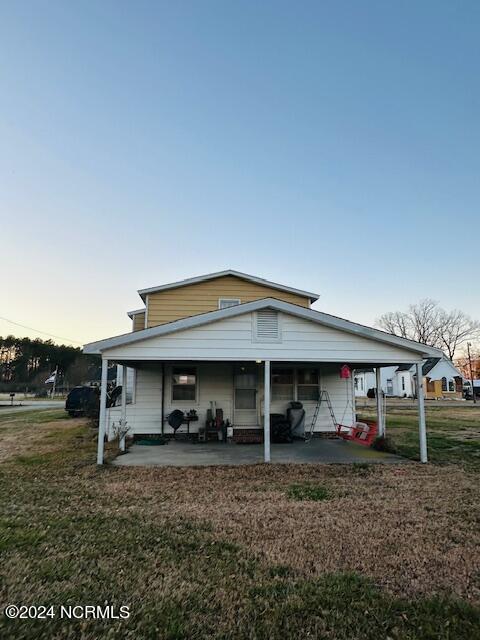 504 Meadstown Road Elizabeth City, NC 27909 - Photo 3 of 10 Covered Patio / Carport
