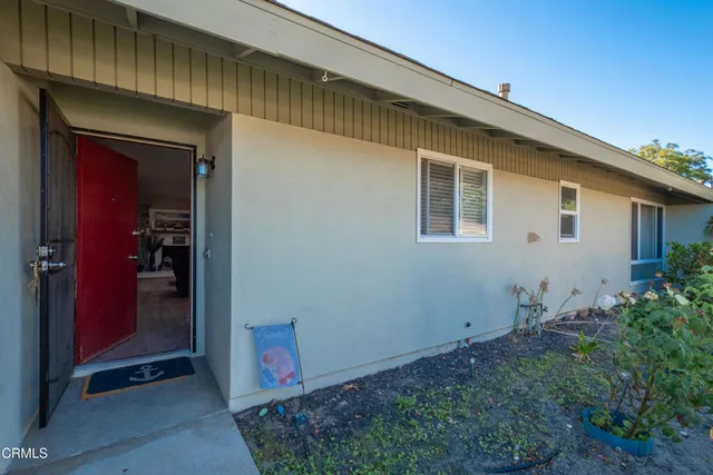 $549,999 | 2201 Camilar Drive, Camarillo, CA 93010