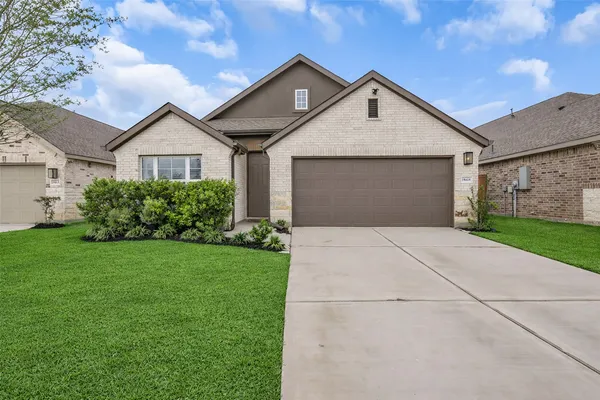 $347,999 | 19419 Valletta Green Drive, Hockley, TX 77447