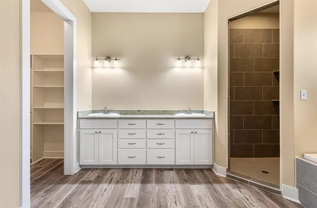 $1,152,000 | 10160 Wallace Road, Holland, TX 76534