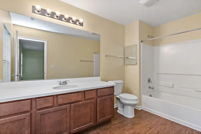 $339,000 | 413 Town Center Boulevard, Gilberts, IL 60136