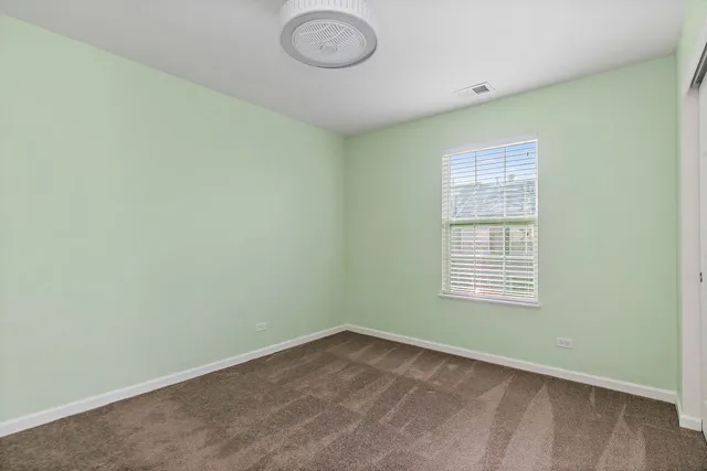 $339,000 | 413 Town Center Boulevard, Gilberts, IL 60136