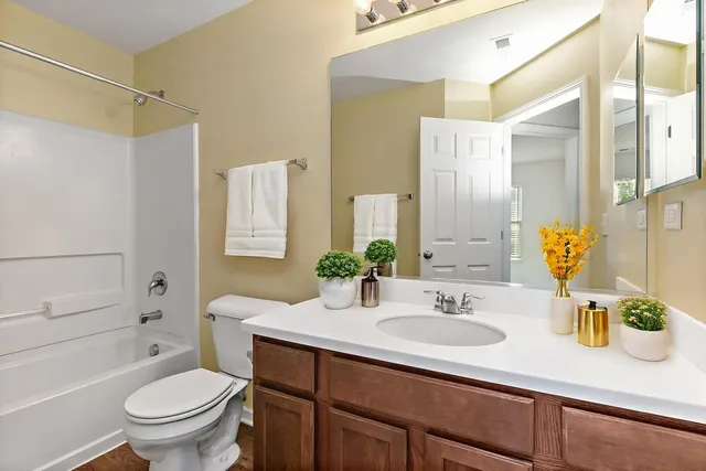 $339,000 | 413 Town Center Boulevard, Gilberts, IL 60136