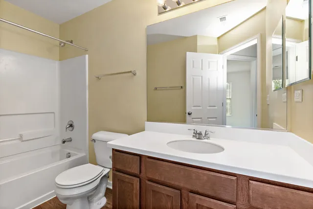 $339,000 | 413 Town Center Boulevard, Gilberts, IL 60136