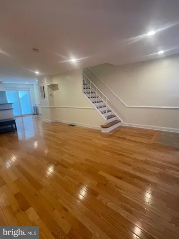 $2,000 | 7814 Saturn Place, Philadelphia, PA 19153