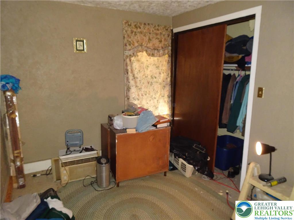 313 East Church Street Bethlehem, PA 18018 - Photo 12 of 27 a room with furniture and a window