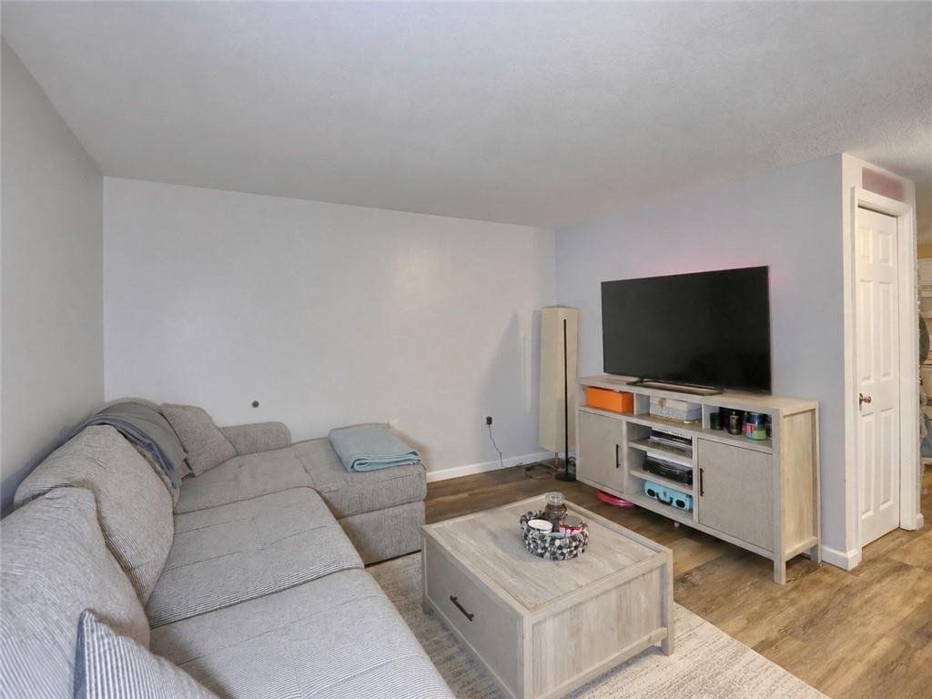 517 Ridge Avenue Carnegie, PA 15106 - Photo 4 of 38 Bottom Unit - living room open to kitchen.