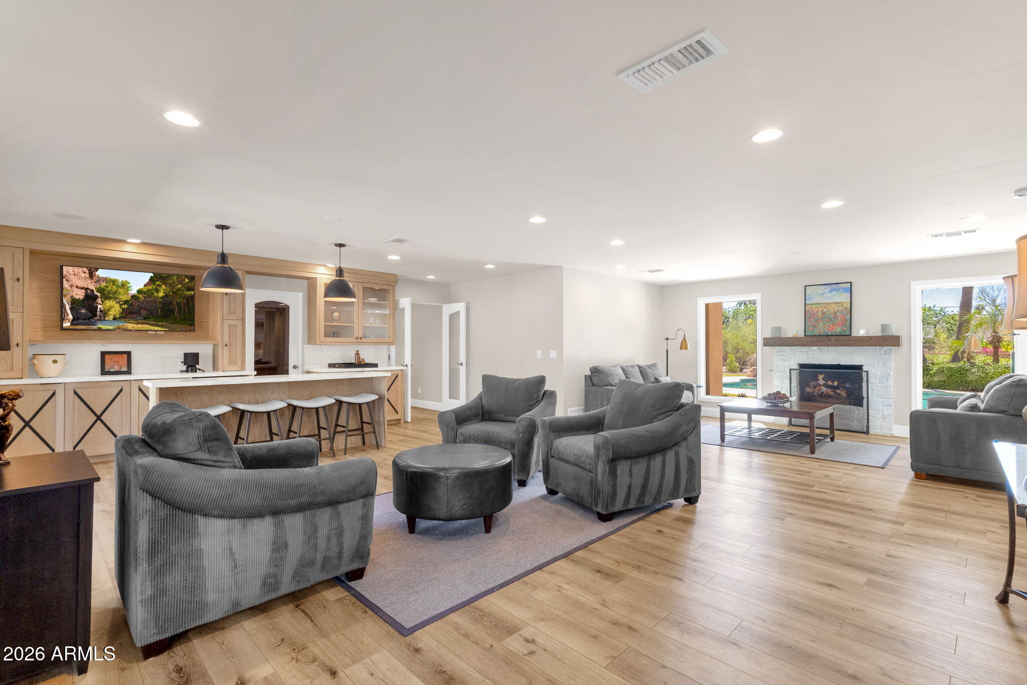 4139 East Colter Street Phoenix, AZ 85018 - Photo 11 of 58 Wine room