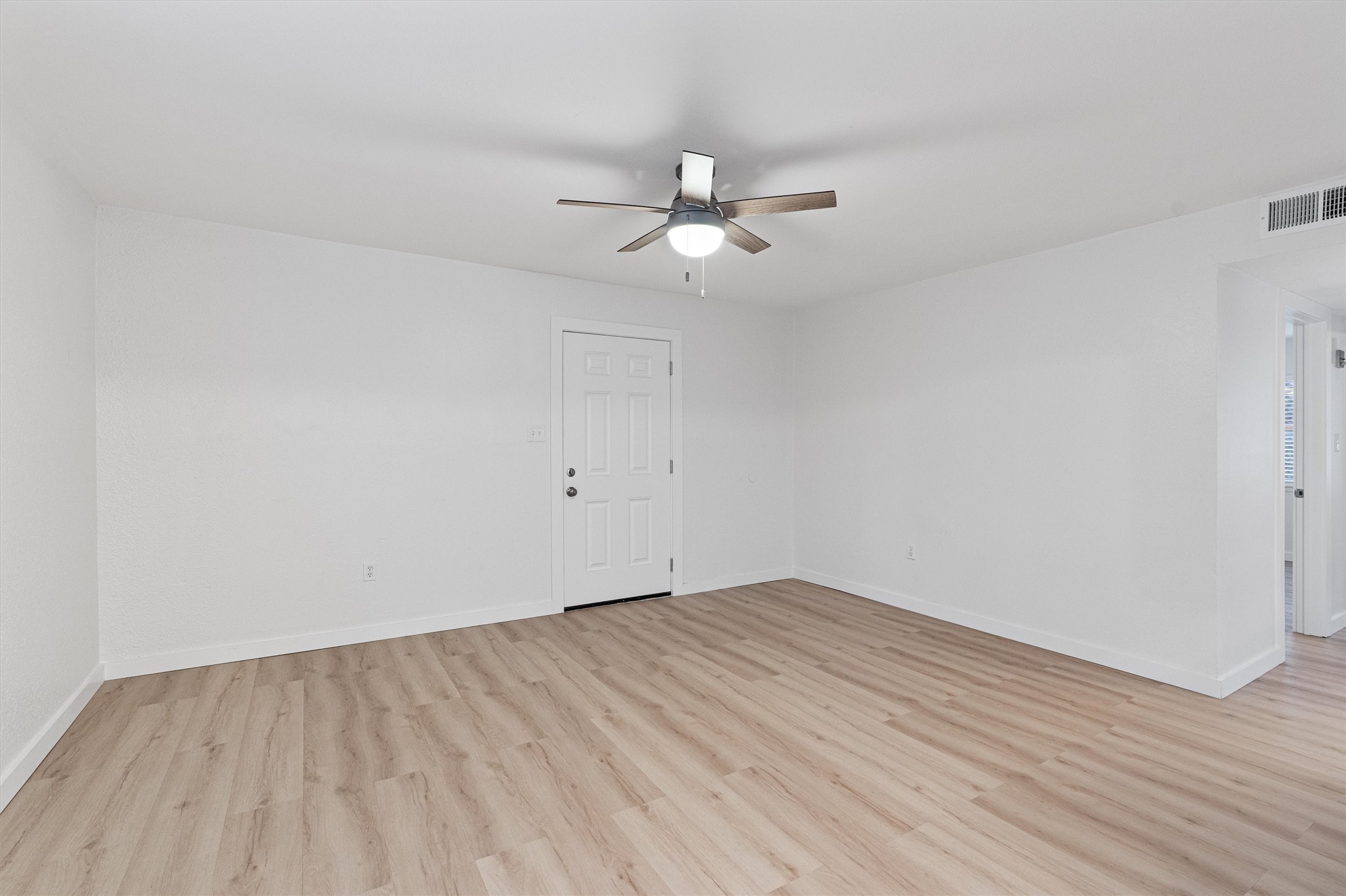 2501 Manor Circle, Unit A Austin, TX 78723 - Photo 2 of 18