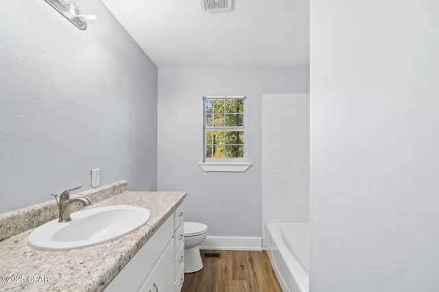 $445,000 | 364 Lister Drive, Wewahitchka, FL 32465