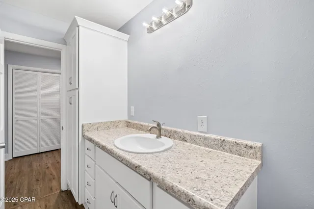 $445,000 | 364 Lister Drive, Wewahitchka, FL 32465