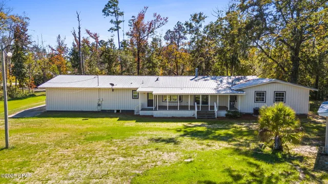 $445,000 | 364 Lister Drive, Wewahitchka, FL 32465