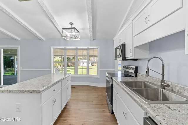 $445,000 | 364 Lister Drive, Wewahitchka, FL 32465