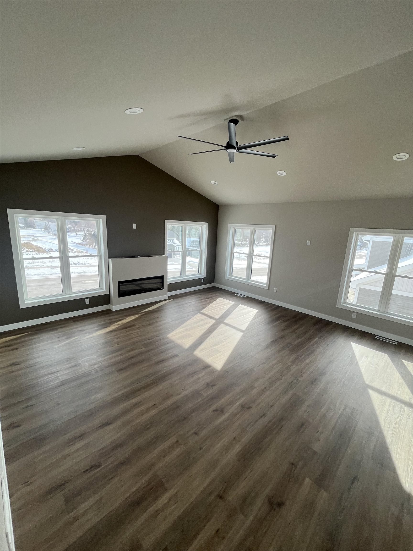 495 Foxfield Road Oregon, WI 53575 - Photo 11 of 29