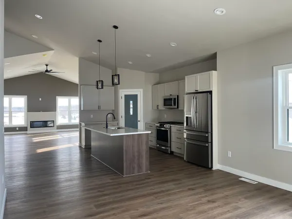 $695,000 | 495 Foxfield Road, Oregon, WI 53575