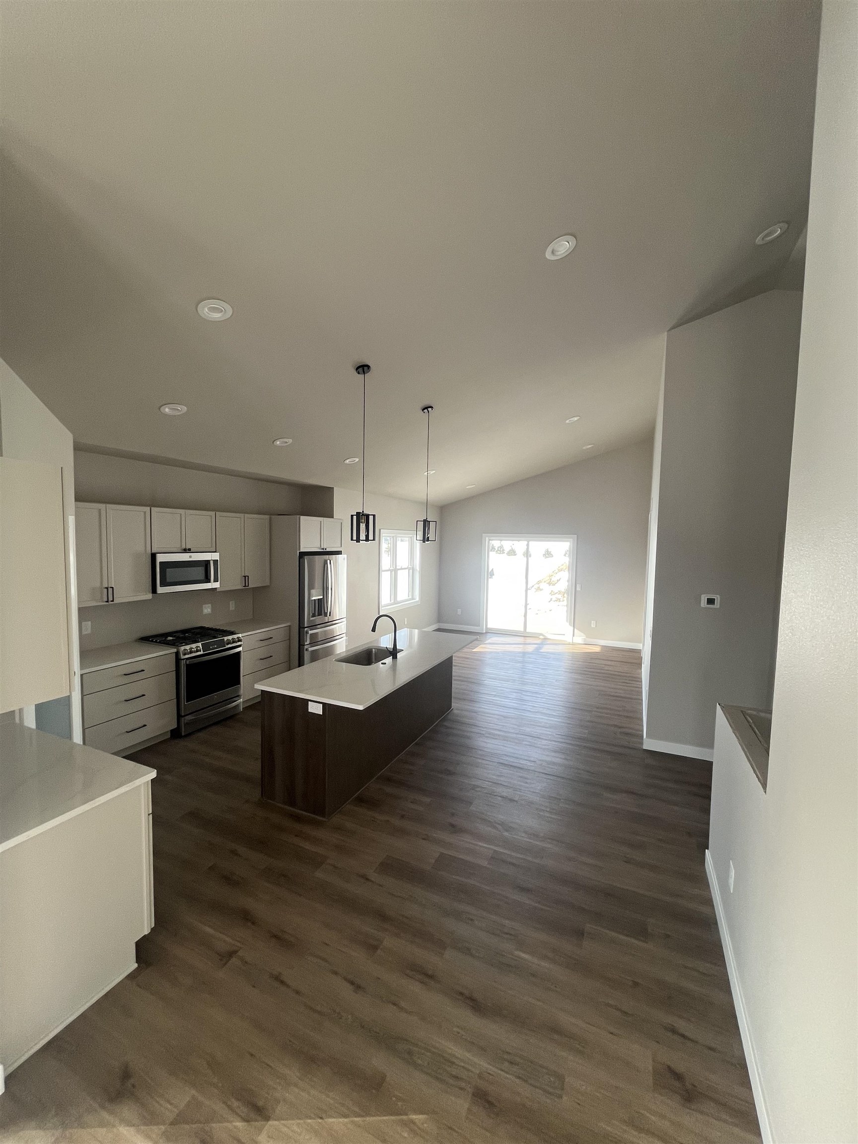 495 Foxfield Road Oregon, WI 53575 - Photo 8 of 29