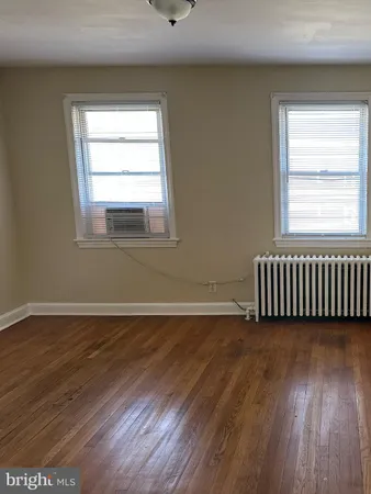 $1,900 | 1209 30th Street Southeast, Washington, DC 20019