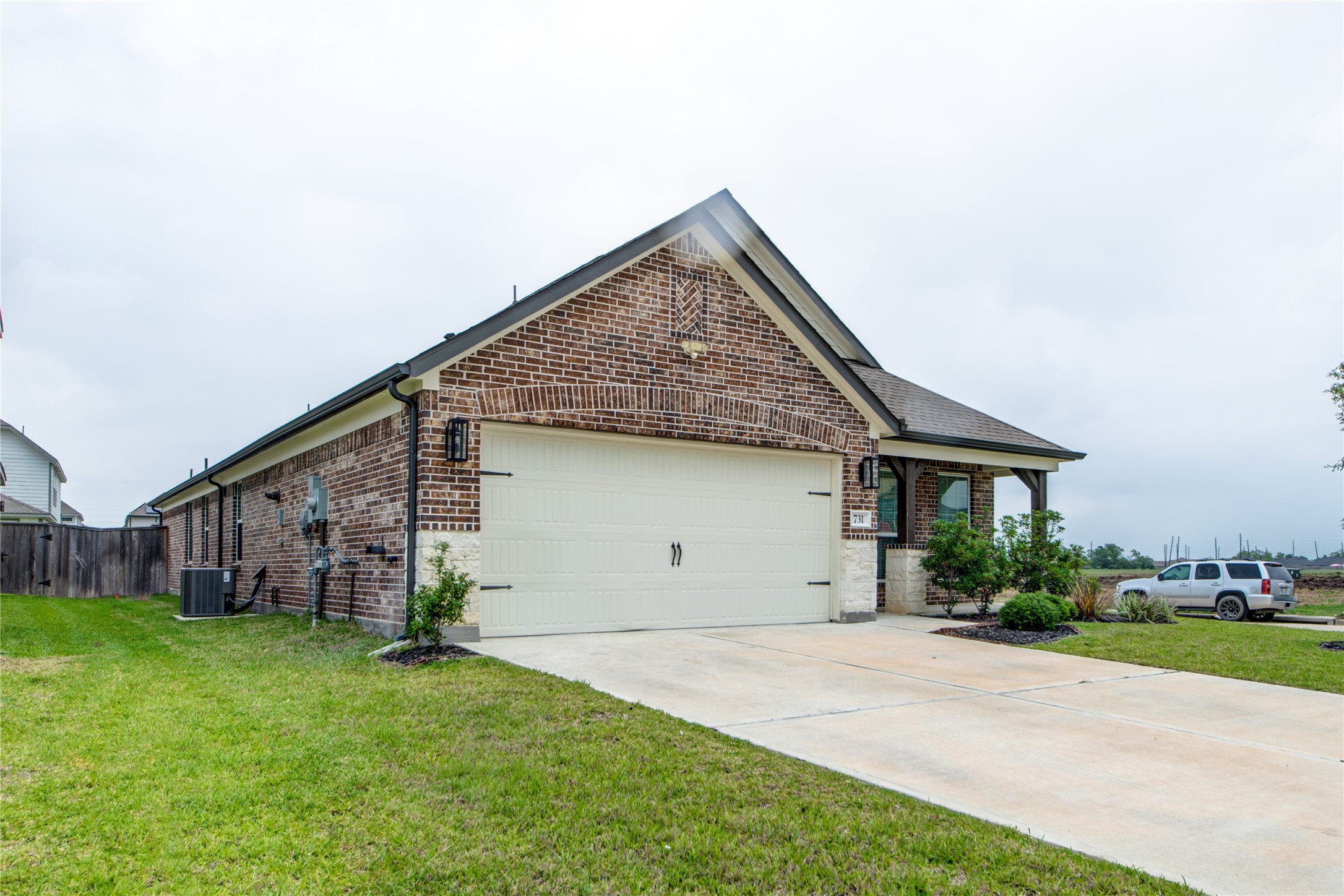 731 Orchard Vale Road Rosharon, TX 77583 - Photo 3 of 37