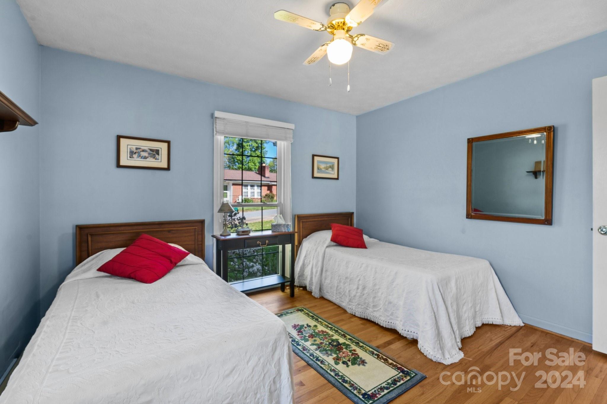 534 Mountain View Road Mars Hill, NC 28754 - Photo 27 of 42 Gallery Image 27