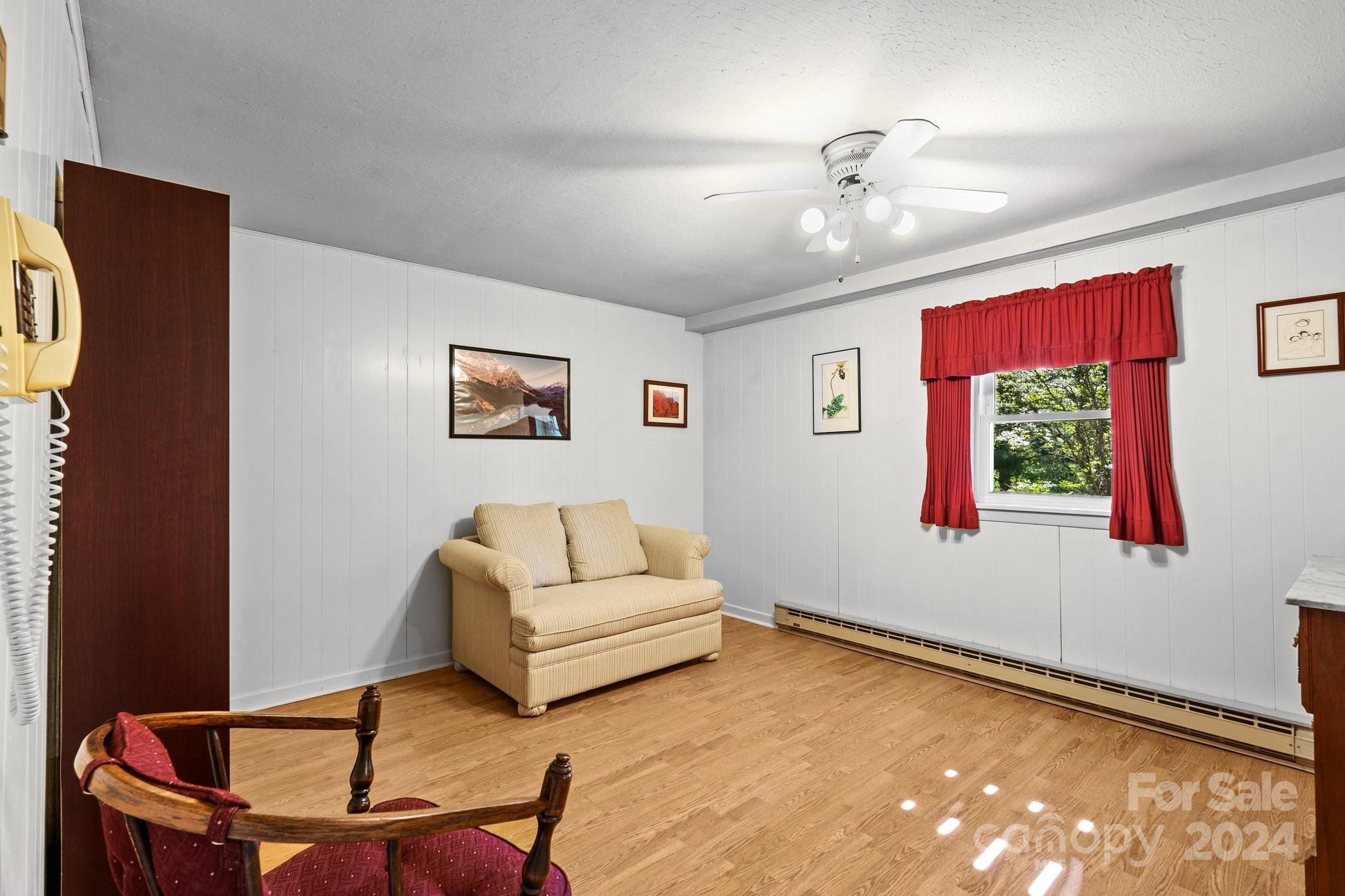 534 Mountain View Road Mars Hill, NC 28754 - Photo 35 of 42 Gallery Image 35