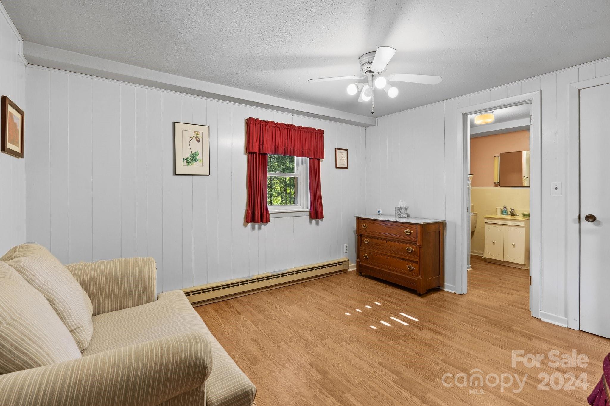 534 Mountain View Road Mars Hill, NC 28754 - Photo 36 of 42 Gallery Image 36