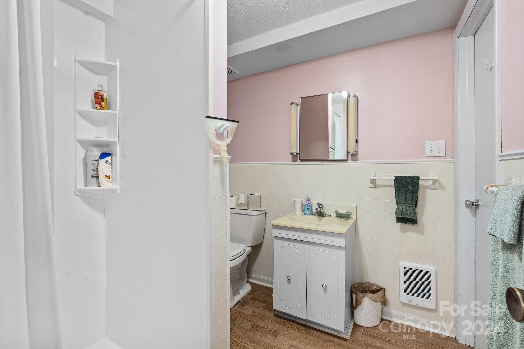 534 Mountain View Road Mars Hill, NC 28754 - Photo 37 of 42 Gallery Image 37